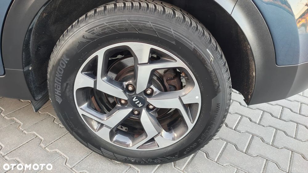Kia Sportage 1.6 T-GDI 2WD VISION - 24