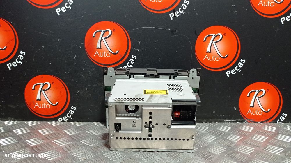 Radio Mercedes-Benz Vito / Mixto Caixa (W639) - 2