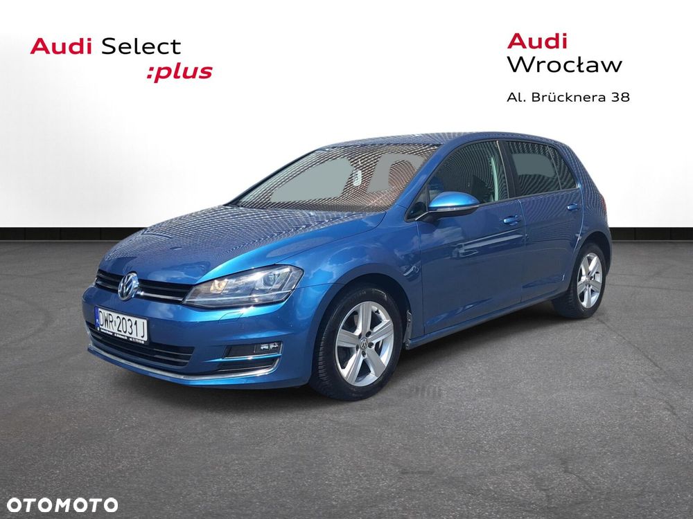 Volkswagen Golf - 5