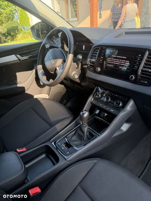 Skoda Karoq 1.0 TSI Selection - 6