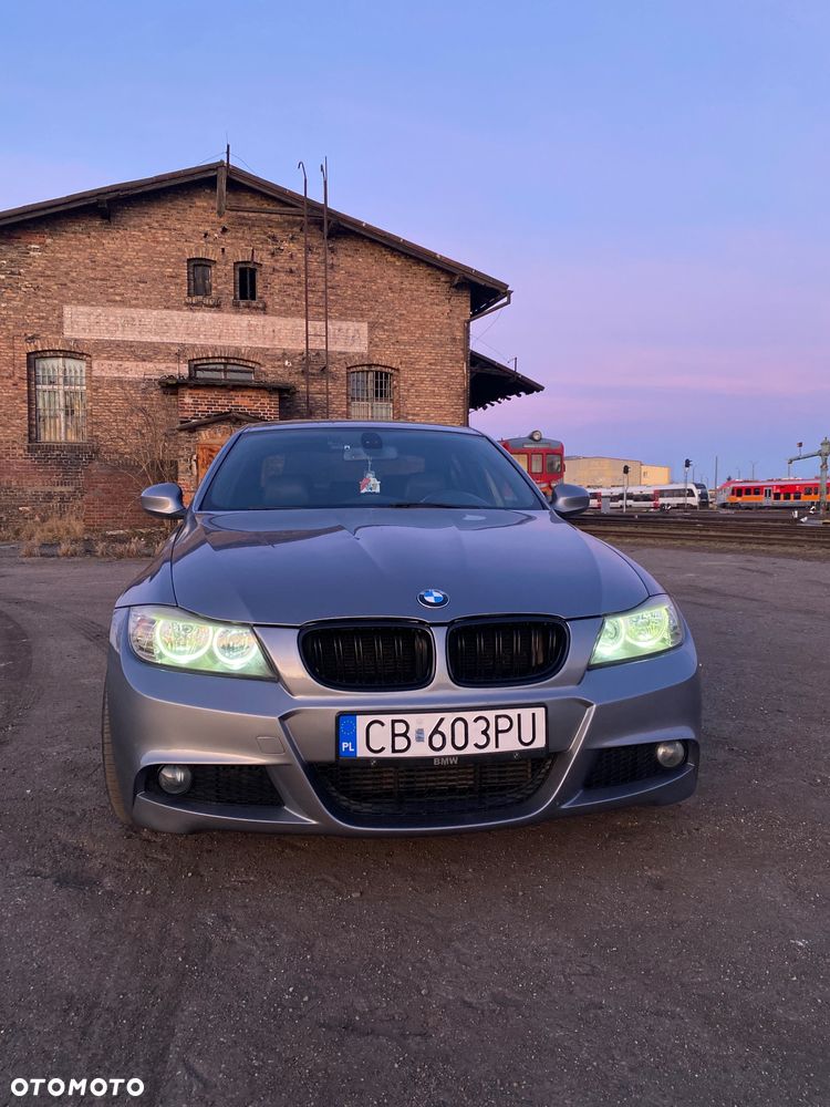 BMW Seria 3 320d Efficient Dynamics - 9