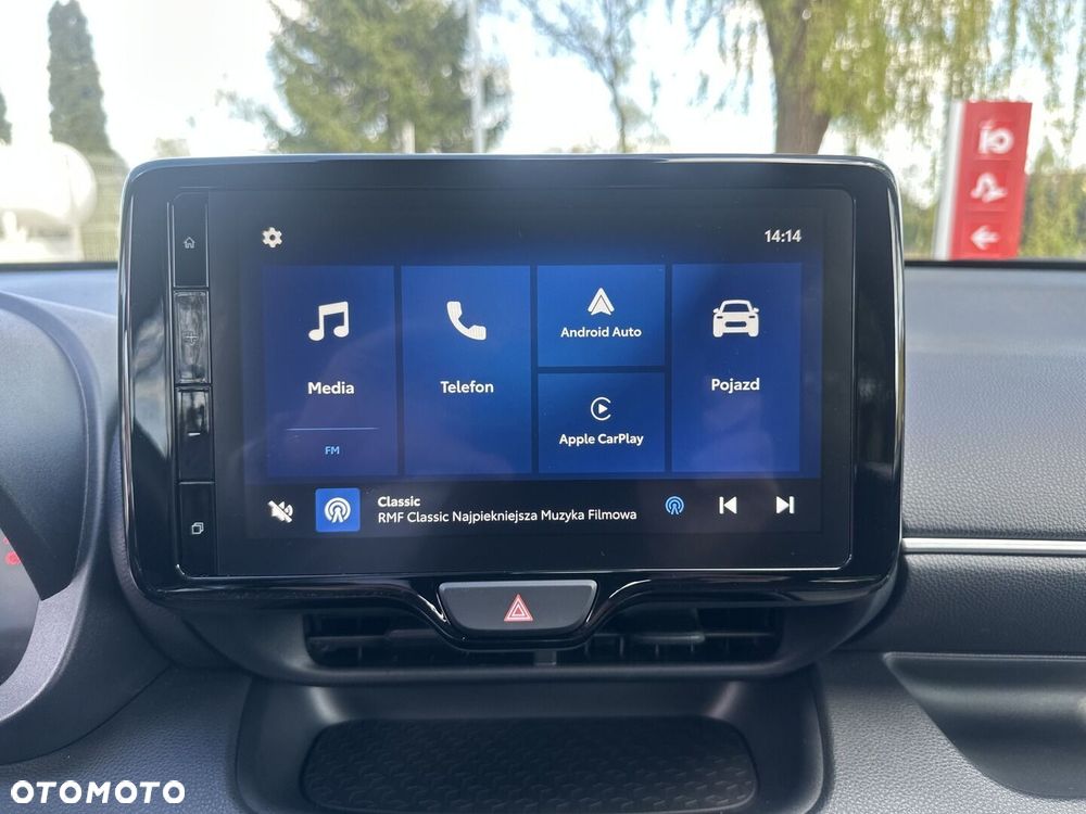 Toyota Yaris Hybrid 1.5 Style - 19