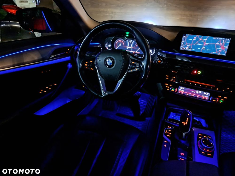 BMW Seria 5 530e iPerformance - 8