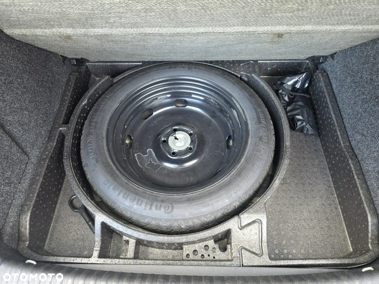 Volkswagen Tiguan - 9