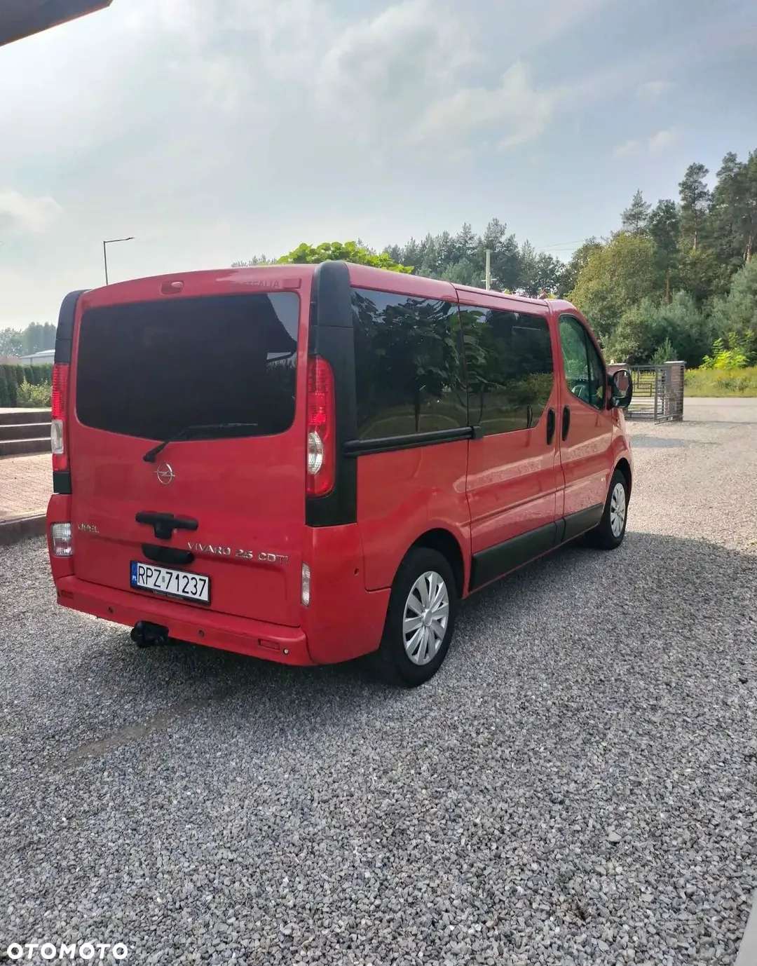 Opel Vivaro - 4