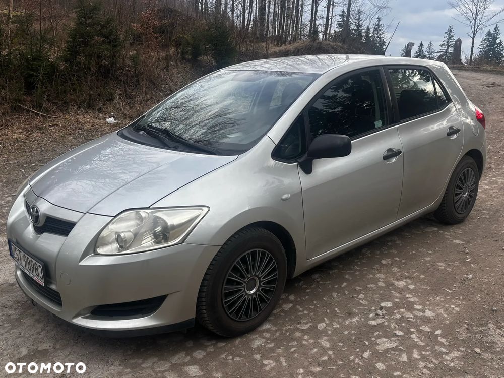 Toyota Auris 1.33 VVT-i Terra - 9