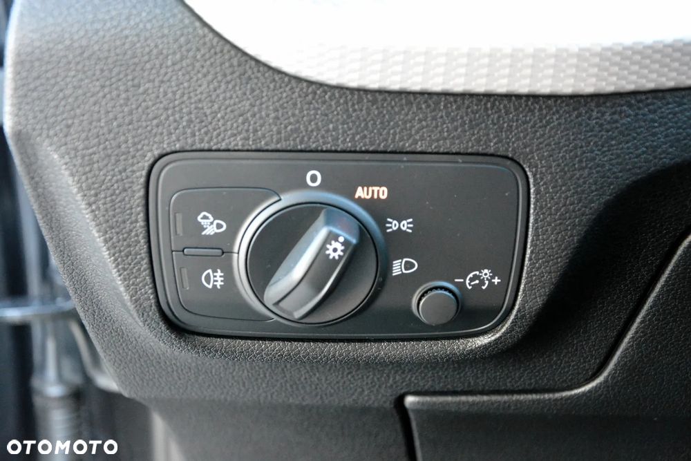 Audi Q2 35 TFSI S Line - 19