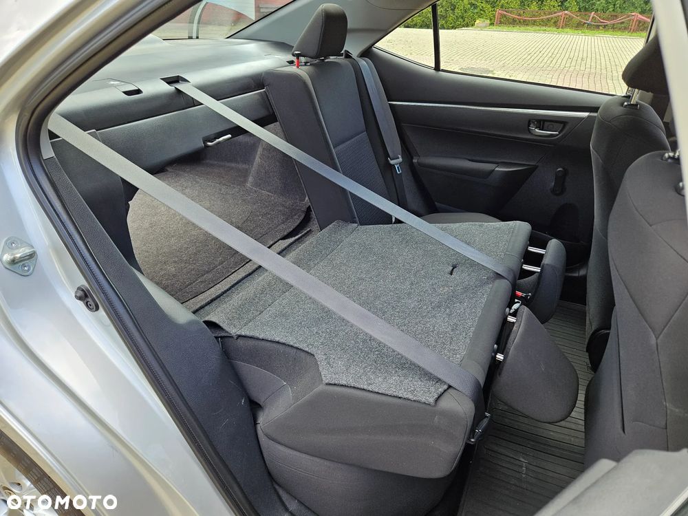 Toyota Corolla 1.4 D-4D Active EU6 - 28