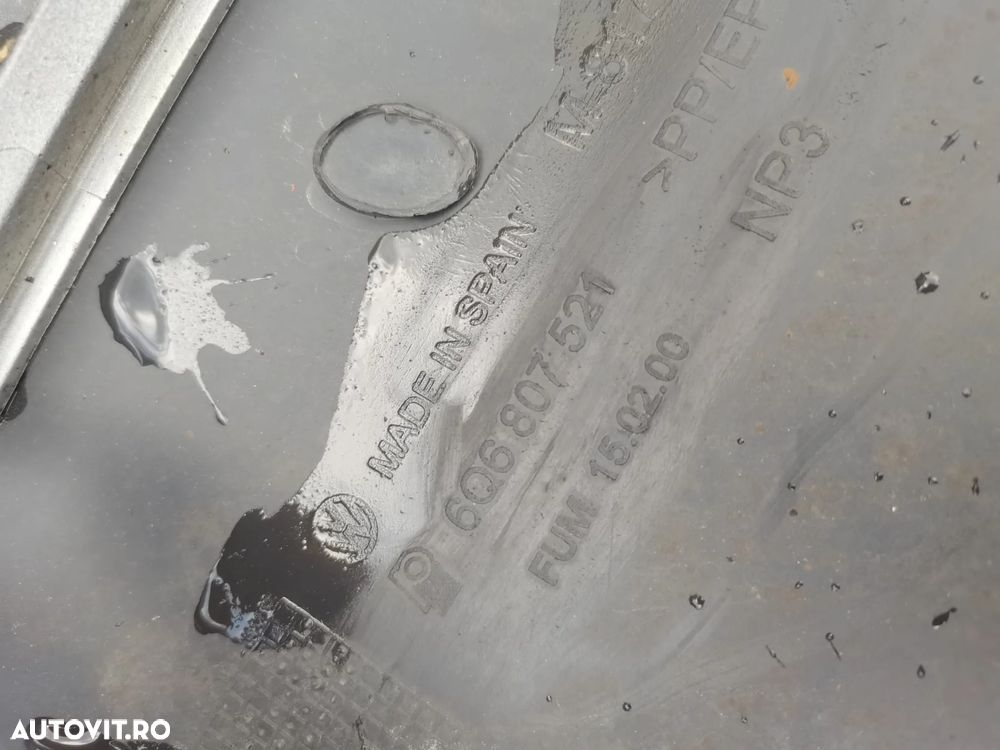 Bara spate 6q6807521 Volkswagen VW Polo 4 9N - 2