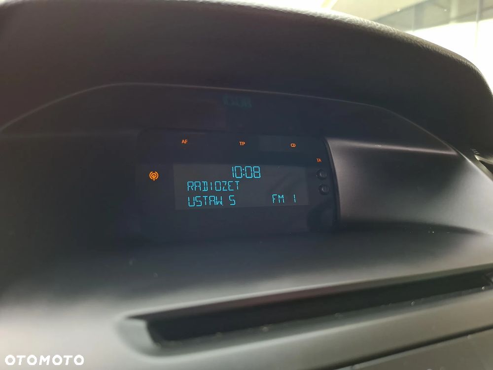 Ford Focus 1.6 Trend - 25