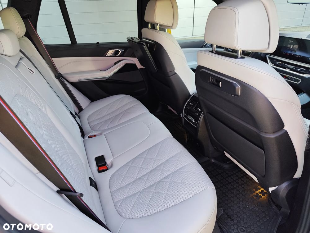 BMW X5 xDrive40d mHEV sport - 12