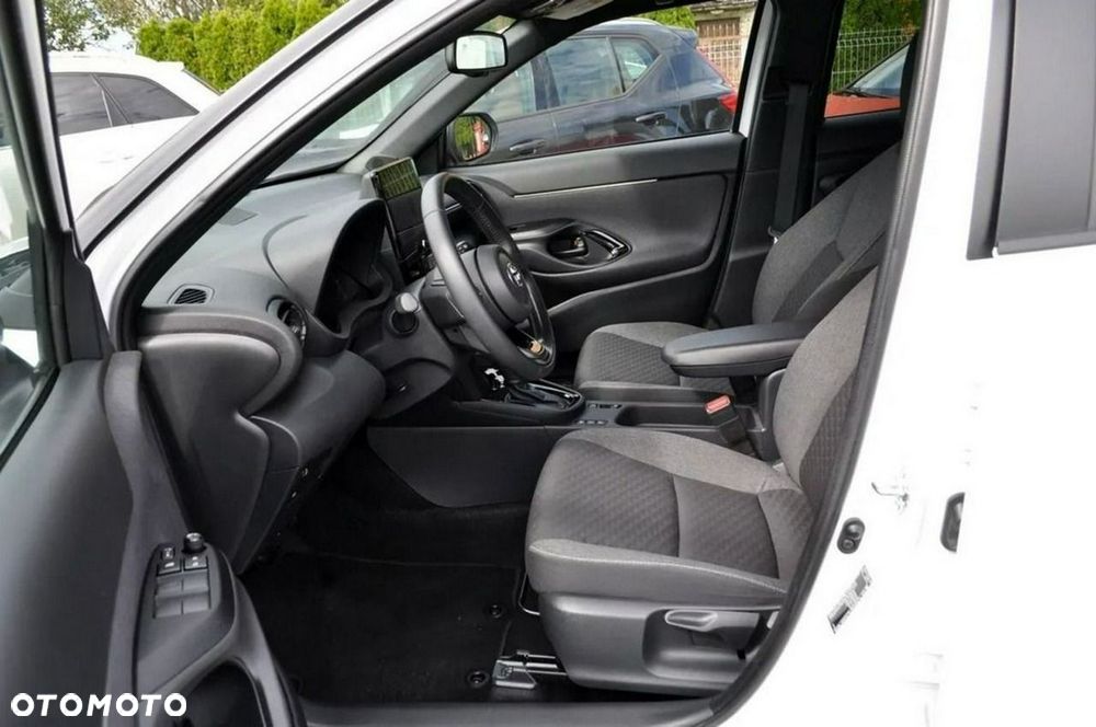 Toyota Yaris - 17