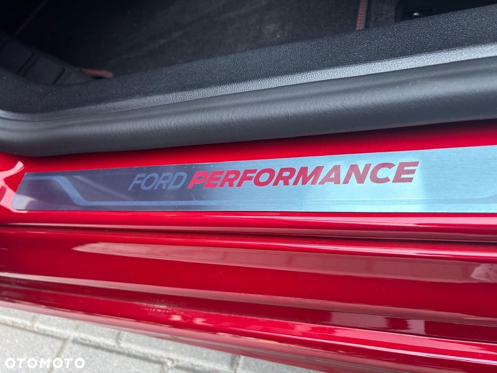 Ford Focus 2.3 EcoBoost ST X - 19