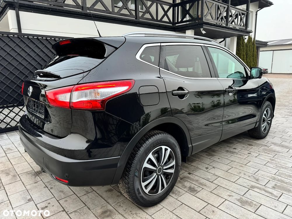 Nissan Qashqai 1.6 DIG-T Tekna - 10