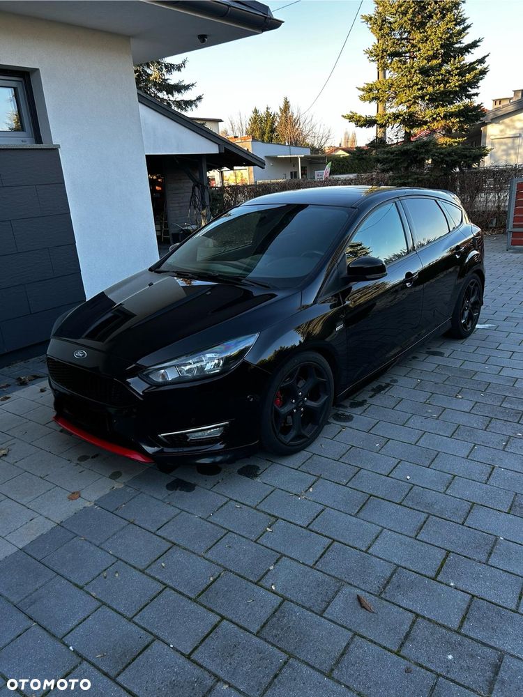 Ford Focus - 1