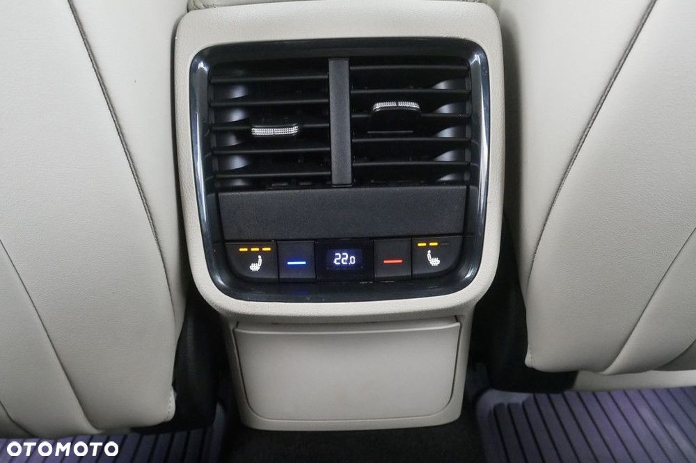 Skoda Octavia - 25