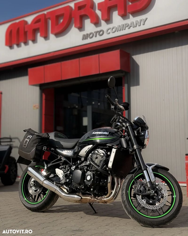 Kawasaki Z 900 RS - 9