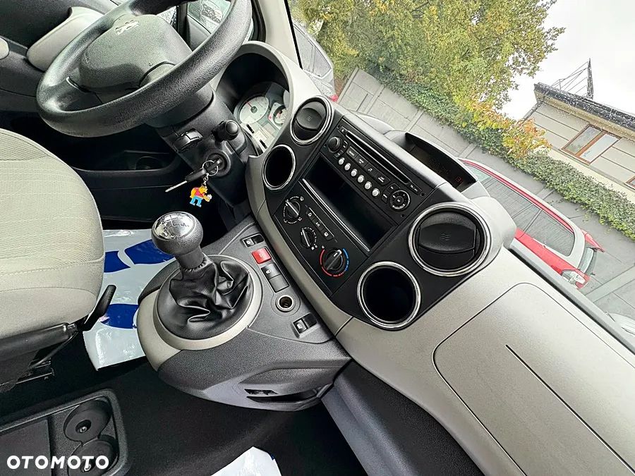 Peugeot Partner 1.6 HDi Active - 29