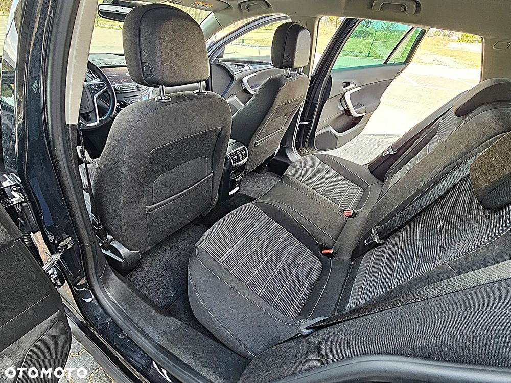 Opel Insignia 2.0 CDTI Automatik - 26