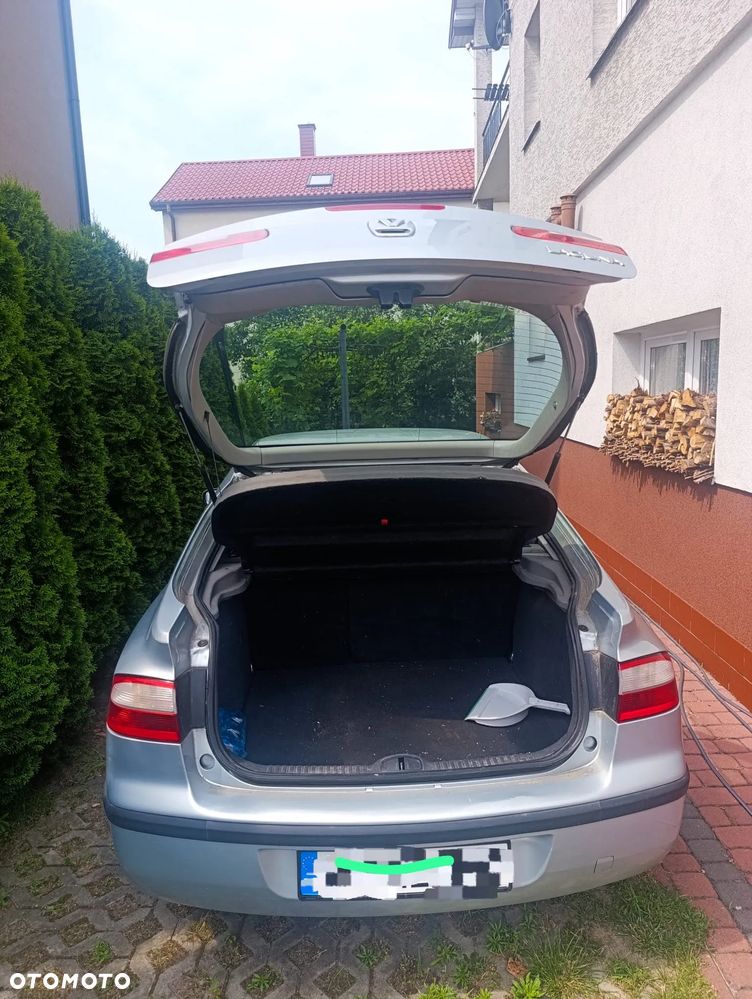 Renault Laguna 1.8 Alize - 2