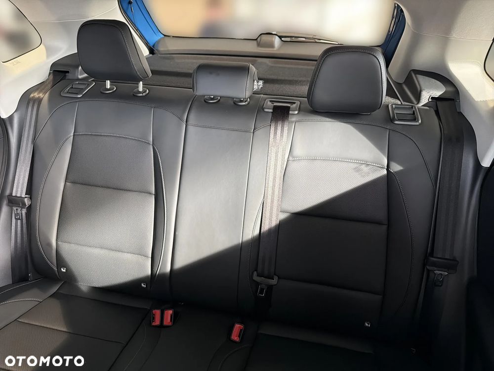 MG ZS Hybrid+ - 17