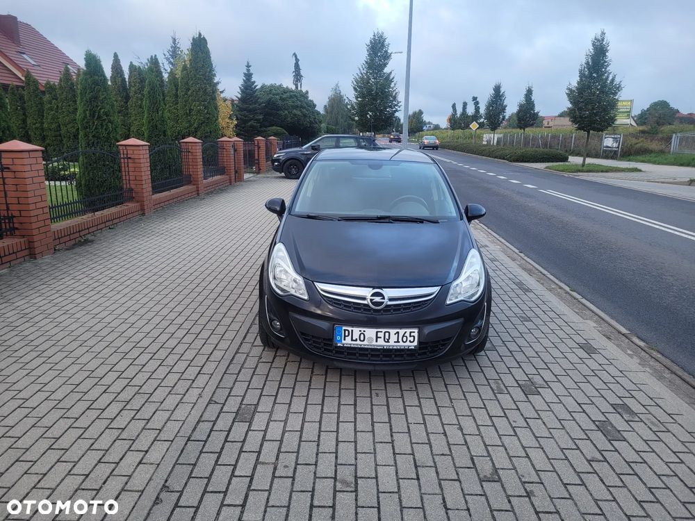 Opel Corsa 1.4 16V Satellite - 12