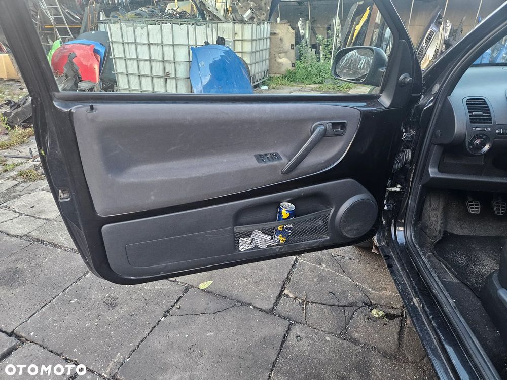 Czarny seat Arosa 1.0 silnik AUC na części - 8