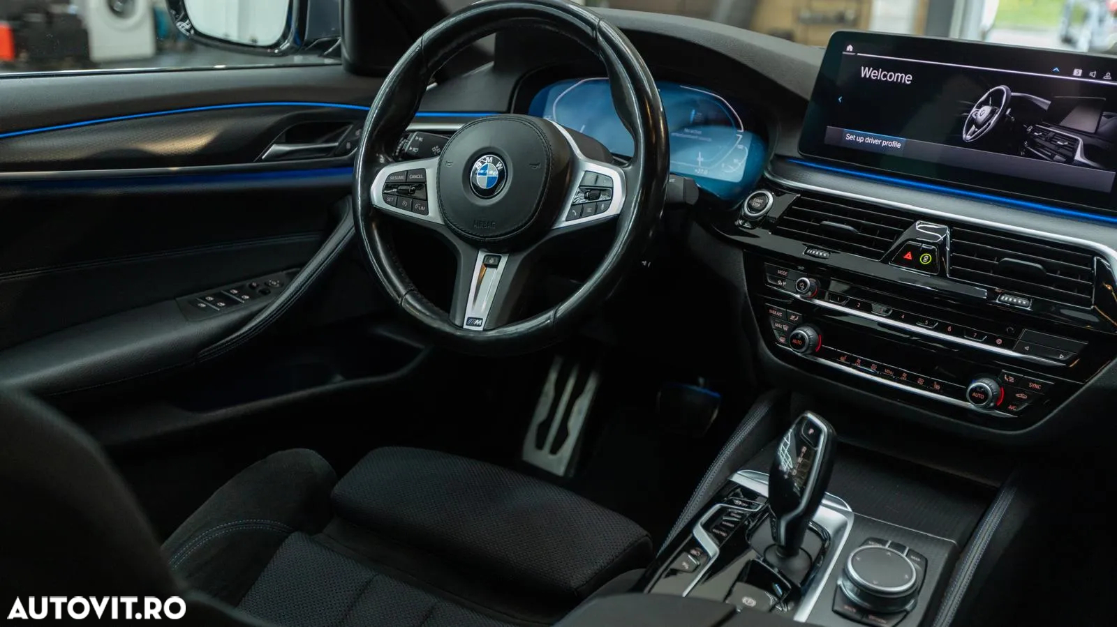 BMW Seria 5 530e xDrive AT PHEV - 26