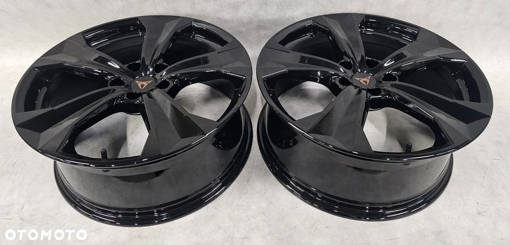 FELGI KOŁA SEAT CUPRA ATECA 8x19 ET45 575601025T 575601025AS - 3