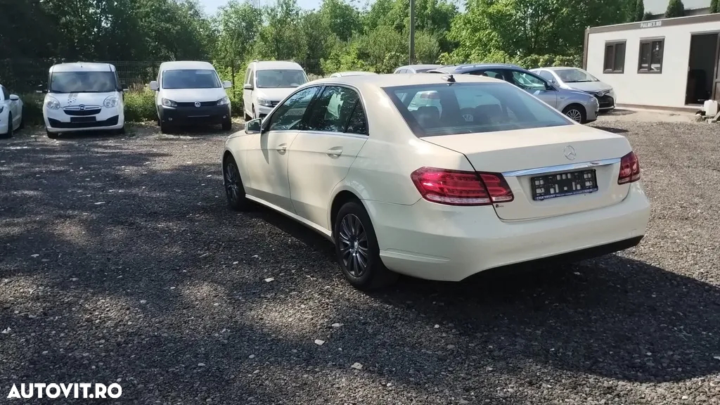 Mercedes-Benz E 200 BlueTEC 7G-TRONIC - 4