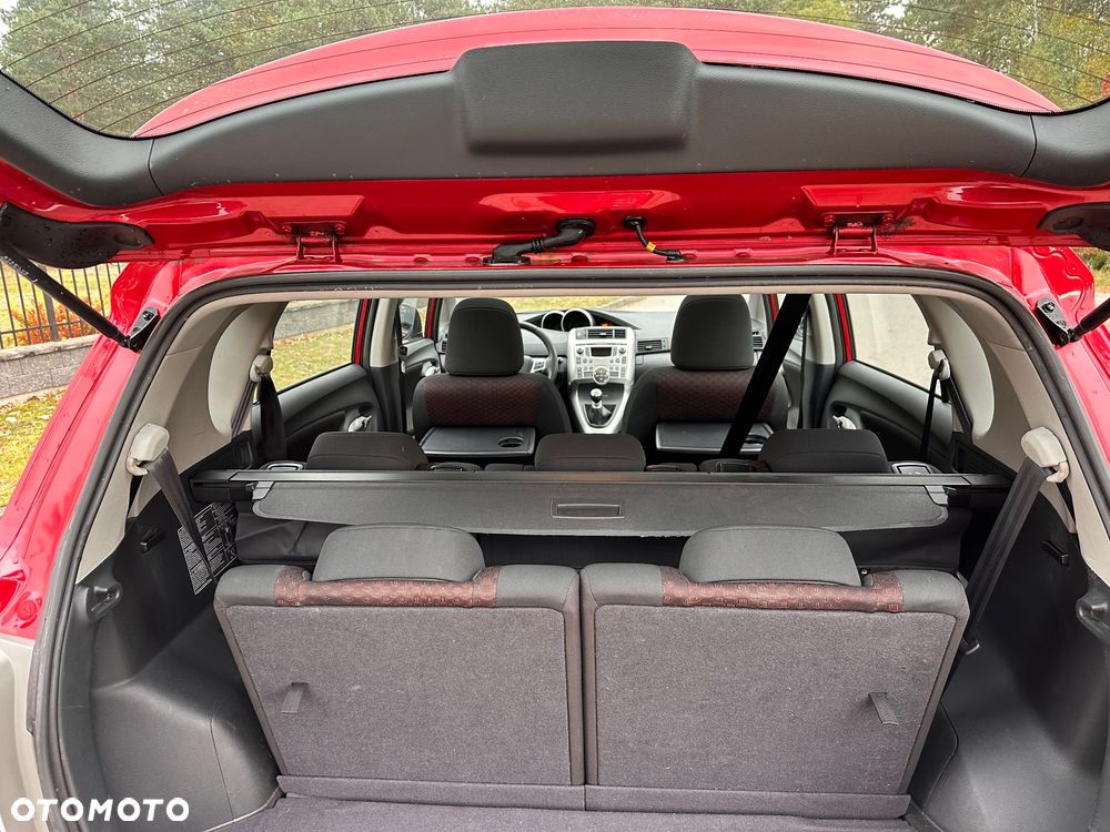 Toyota Verso - 25