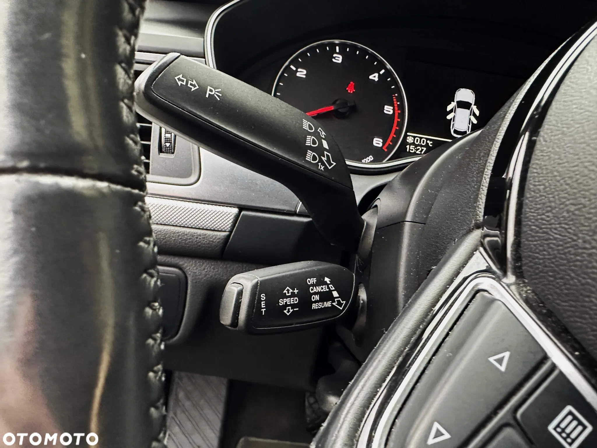 Audi A6 Avant 2.0 TDI Ultra S tronic - 25