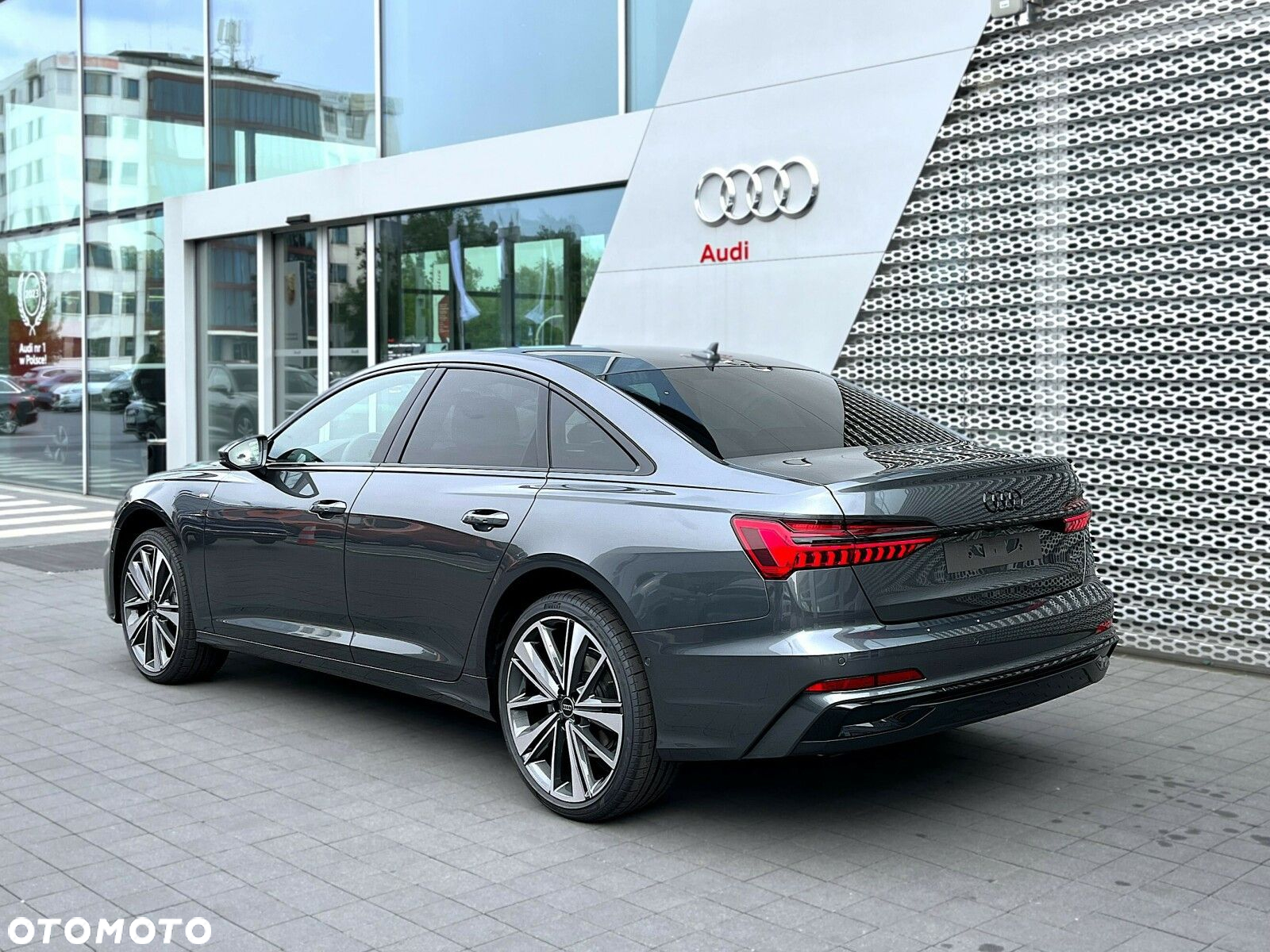 Audi A6 - 6