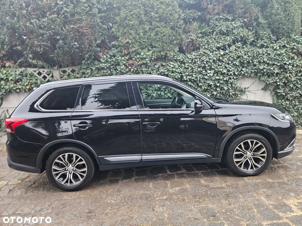 Mitsubishi Outlander 2.2 DI-D 4WD Plus - 7