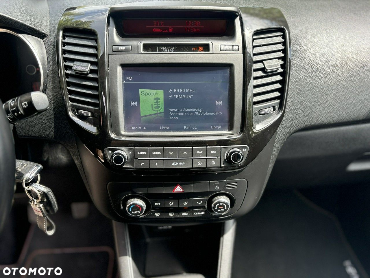 Kia Venga - 14