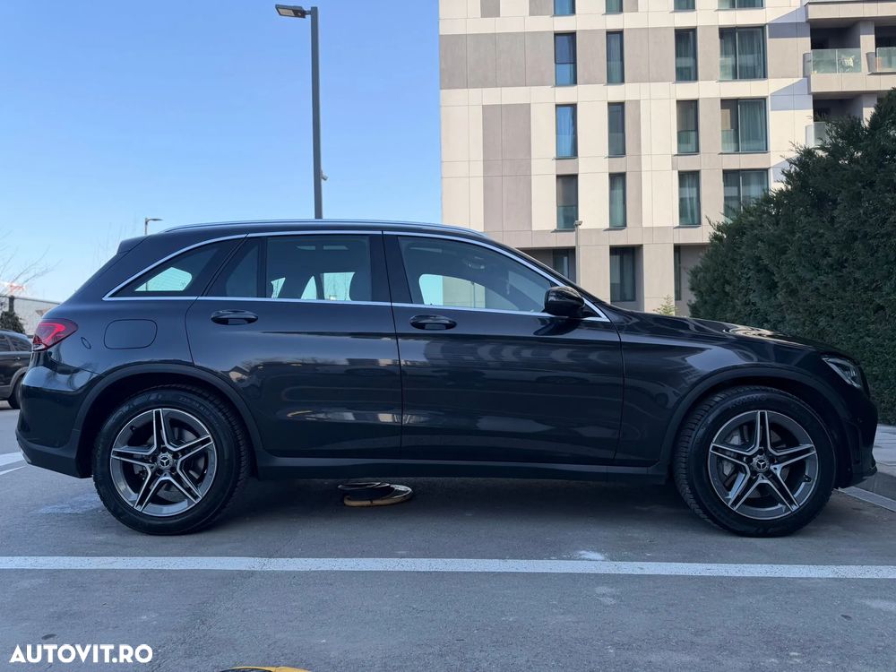 Mercedes-Benz GLC - 4
