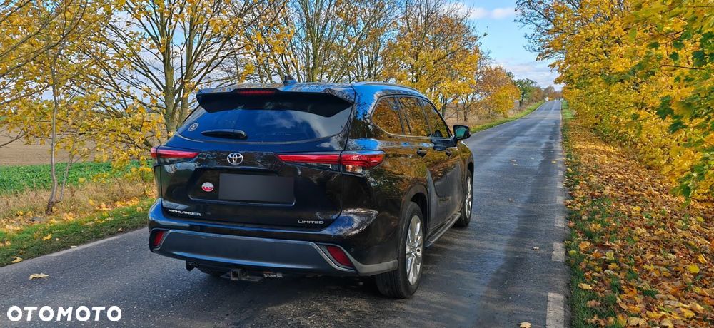 Toyota Grand Highlander - 4