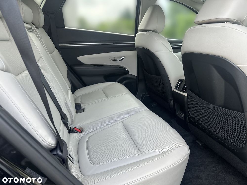 Hyundai Tucson - 13