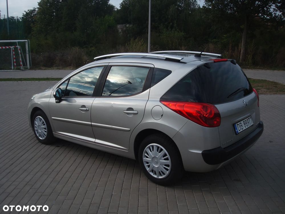 Peugeot 207 95 VTi Filou - 9