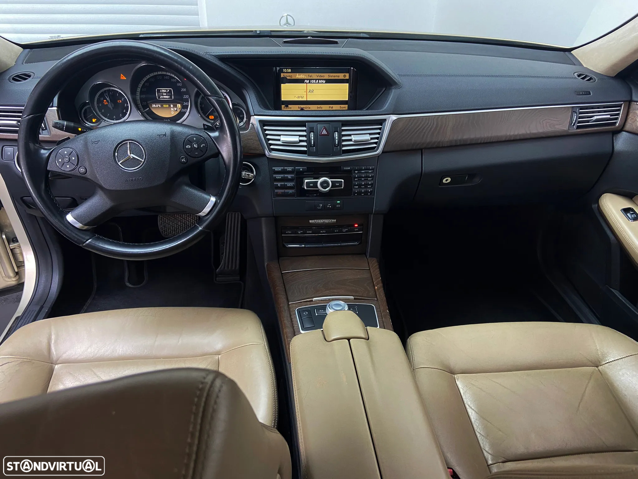 Mercedes-Benz E 250 CDi Avantgarde BlueEfficiency Auto. - 12