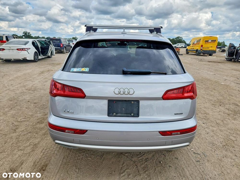Audi Q5 2.0 TFSI Quattro S tronic sport - 4