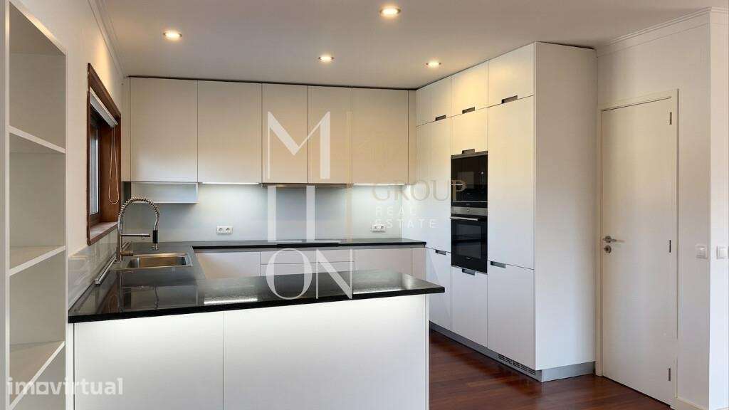 Moradia T3 com Piscina e Vista Rio | Condomínio Exclusivo em Gondarém - Grande imagem: 3/19