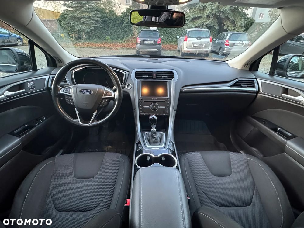 Ford Mondeo ver-1-5-ecoboost-titanium - 11