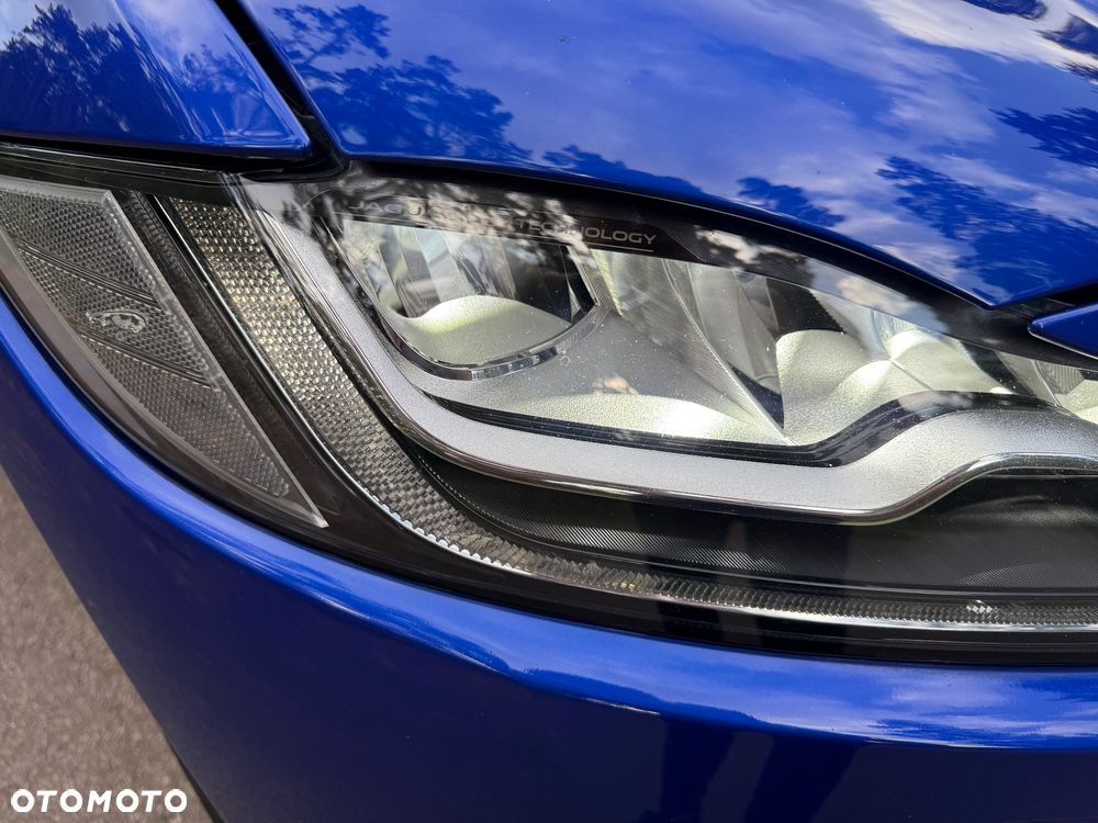 Jaguar F-Pace 20d AWD R-Sport - 39