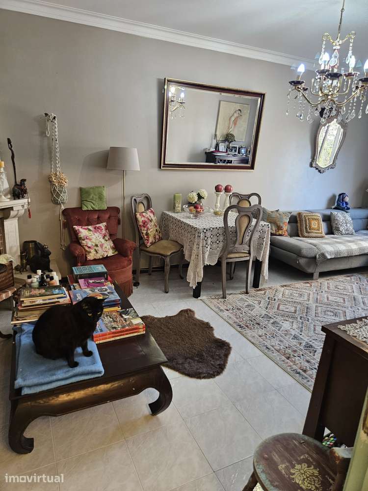 Apartamento T2 com com varanda em Algueirão-Mem Martins - Grande imagem: 4/38