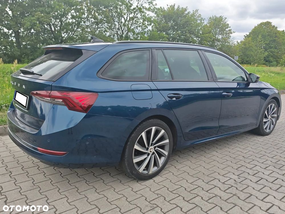 Skoda Octavia 2.0 TDI DSG First Edition - 4