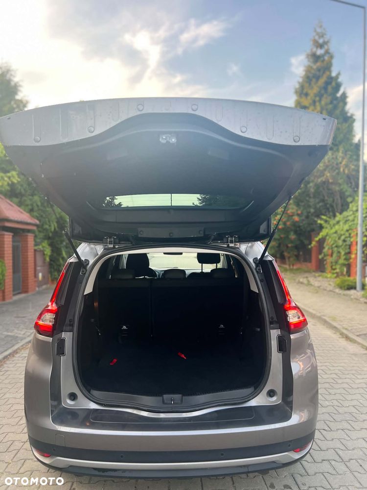 Renault Scenic 1.5 dCi Dynamique - 11