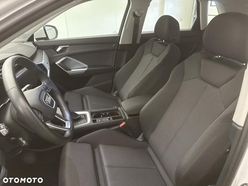 Audi Q3 35 TFSI mHEV S tronic - 11