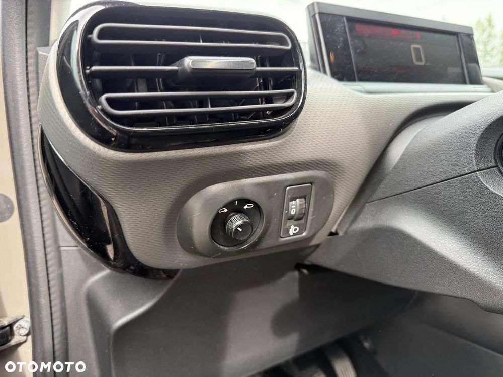 Citroën C4 Cactus 1.2 PureTech GPF Feel - 12