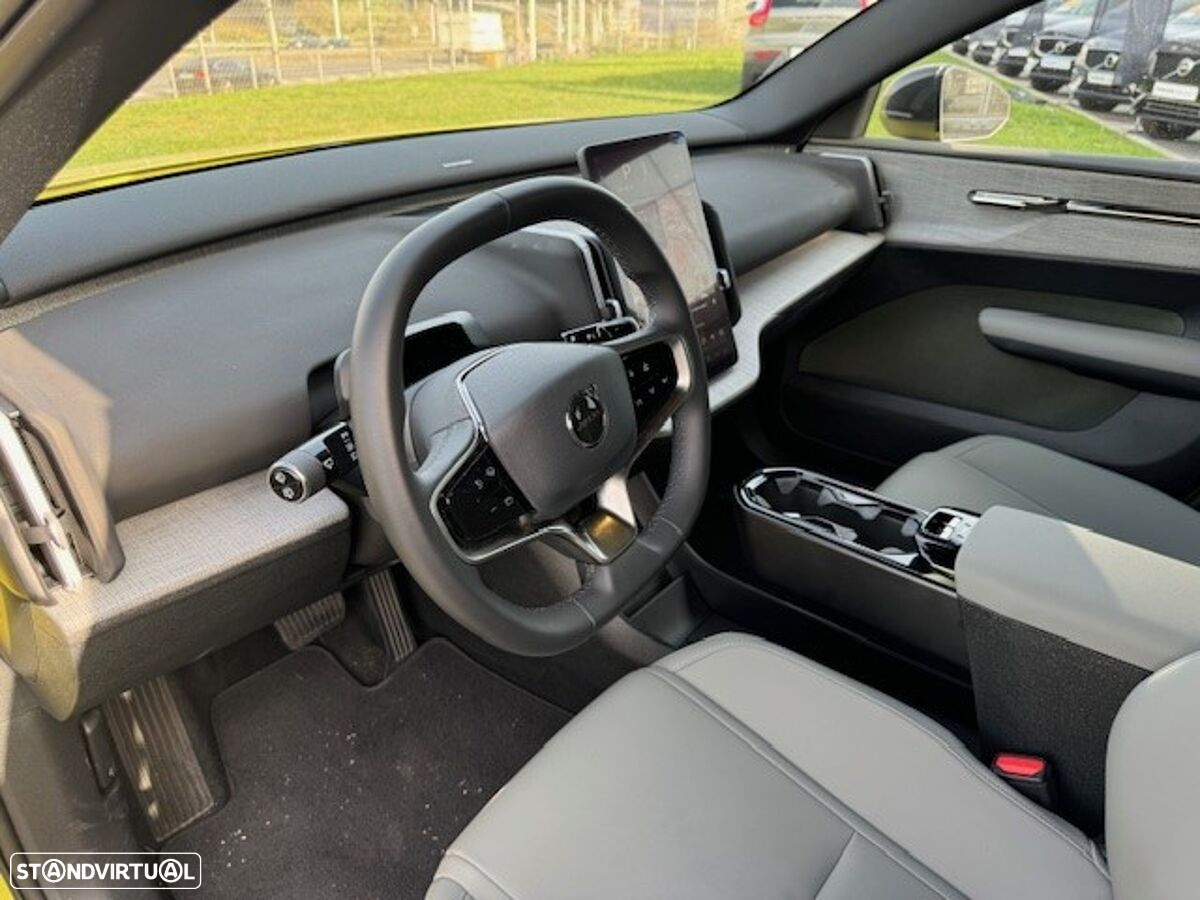 Volvo EX30 - 11